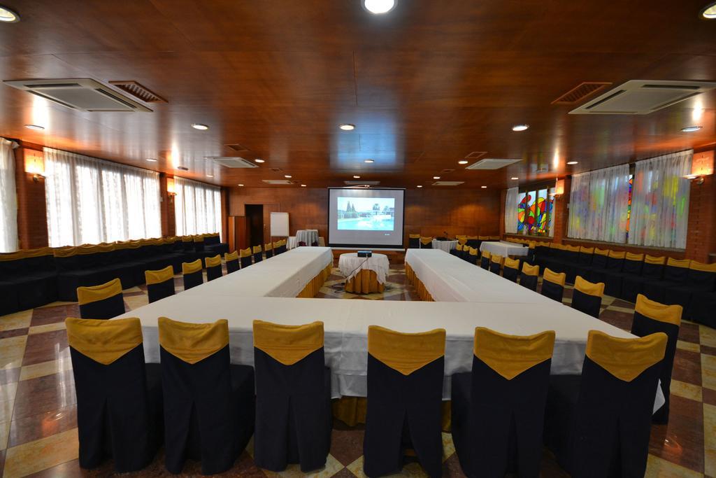Hotel Restaurant Sol I VI Lavern Εξωτερικό φωτογραφία
